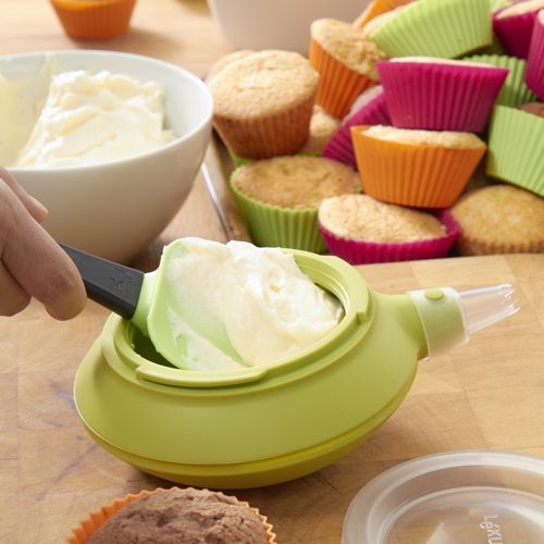 Набор детский Капкейки ( 6 силиконовых формочек для кексов + декоратор декомакс)     (6) (1 200)     3000004SURM017