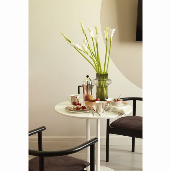 Набор из двух тарелок бежевого цвета с авторским принтом из коллекции freak fruit 27см