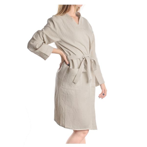 Халат из умягченного льна бежевого цвета essential s Tkano