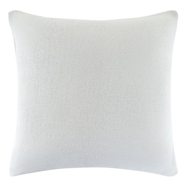 Подушка вязаная с новогодним рисунком Лыжники из коллекции new year essential, 45x45 см Tkano