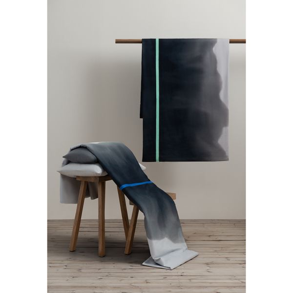 Комплект постельного белья из умягченного сатина из коллекции slow motion, electric blue, 200х220 см Tkano