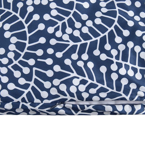 Комплект постельного белья темно-синего цвета с принтом Спелая смородина из коллекции scandinavian touch, 150х200 см Tkano