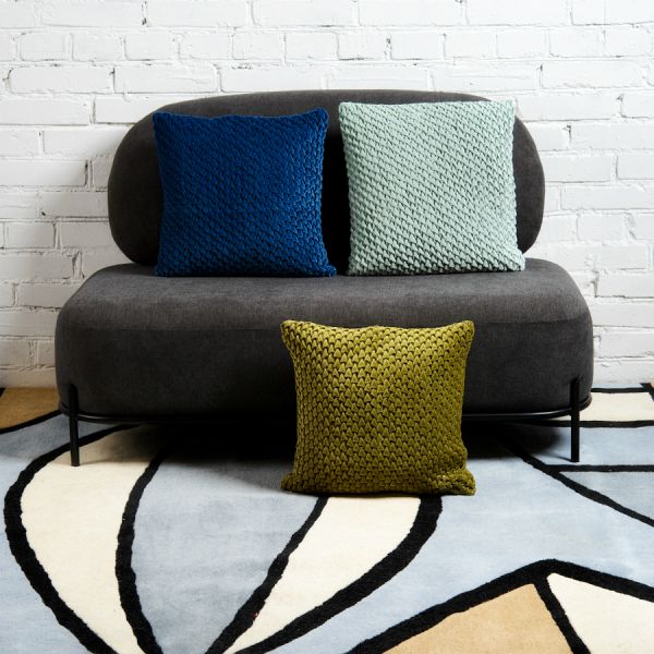 Подушка декоративная стеганая из хлопкового бархата оливкового цвета essential, 45х45 см Tkano