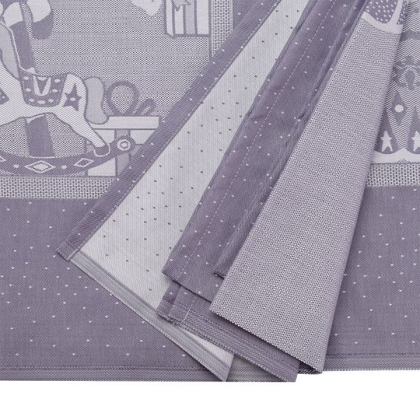 Скатерть из хлопка фиолетово-серого цвета с рисунком Щелкунчик new year essential 180х260см