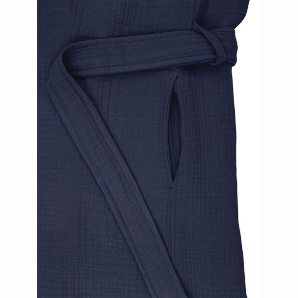 Халат из многослойного муслина темно-синего цвета из коллекции essential, размер s Tkano