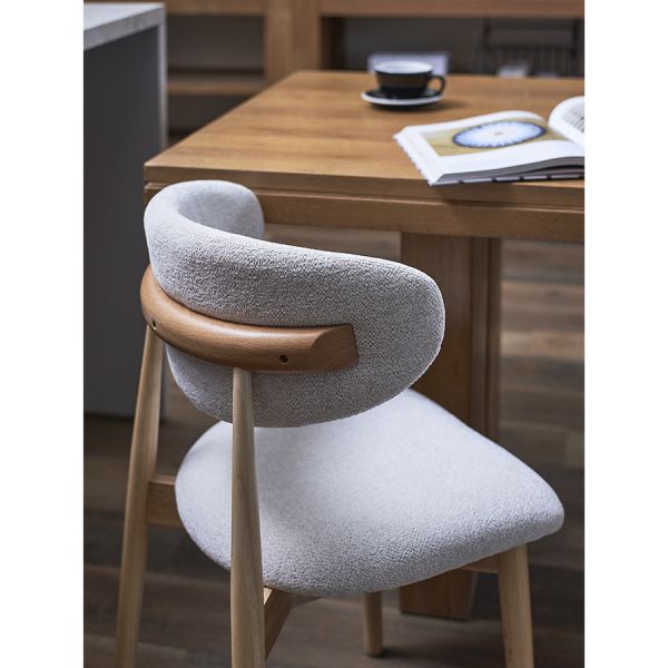 Стул stone, мягкий шенилл, кремовый Bergenson Bjorn