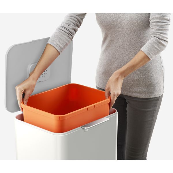 Контейнер для мусора с двумя баками Totem Pop 60 л белый Joseph Joseph