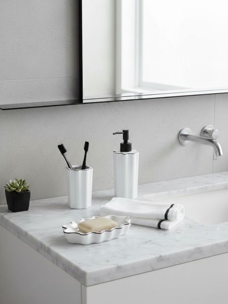 Стакан для зубных щеток camellia, белый Bergenson Bjorn Bath
