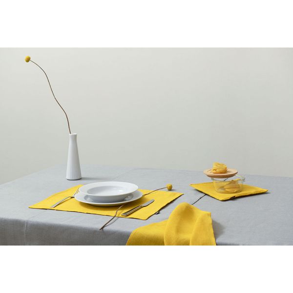 Салфетка под приборы из стираного льна горчичного цвета из коллекции essential 35х45 см