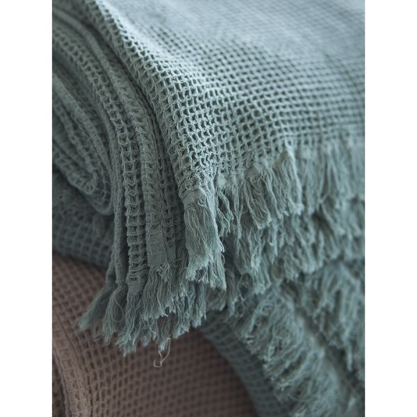 Покрывало вафельное из хлопка цвета шалфея из коллекции essential, 180х250 см Tkano