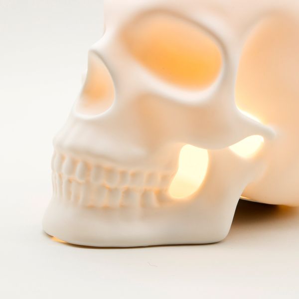Лампа настольная suck uk skull light