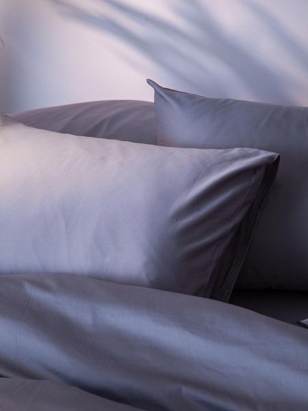 Набор наволочек из премиального сатина светло-серого цвета из коллекции essential, 50х70 см Tkano