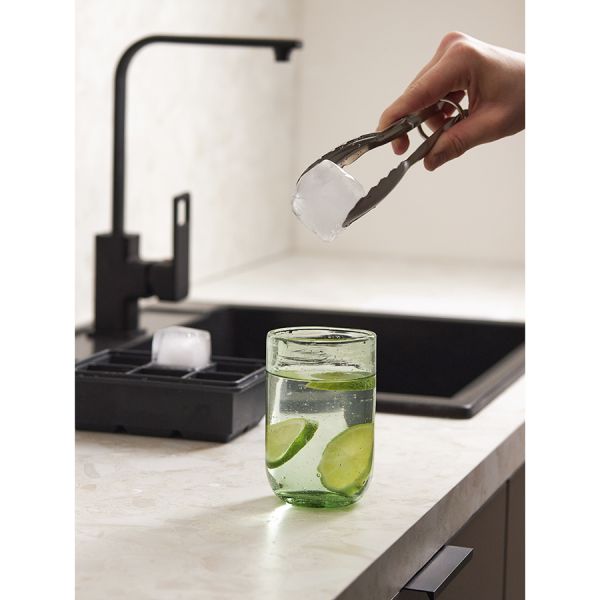 Форма для льда с крышкой ice cubes Smart Solutions