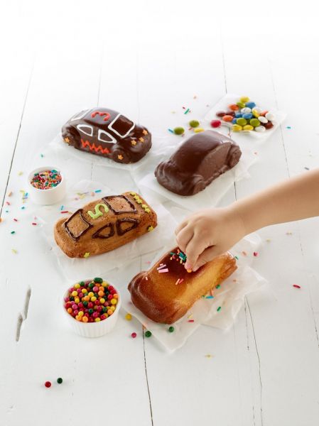 Форма для кекса силиконовая 24 см Lekue красная 