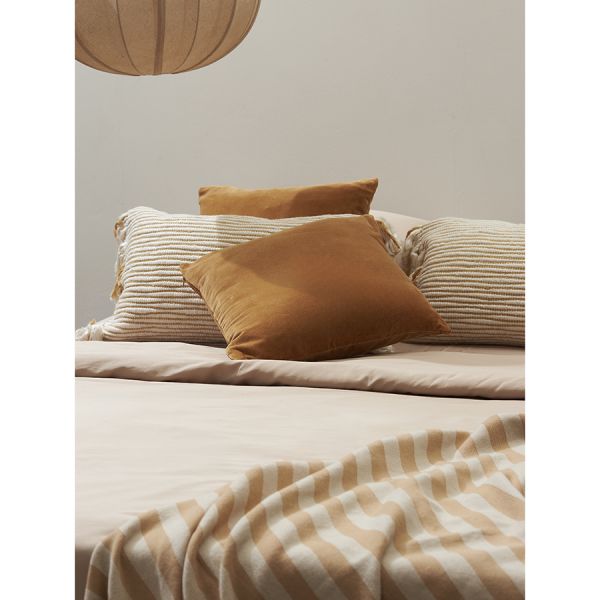 Чехол на подушку горчичного цвета clouds из коллекции ethnic 35х60 см Tkano