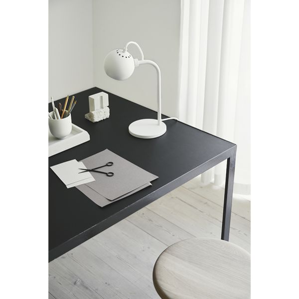 Лампа настольная ball 24х34 см черная матовая