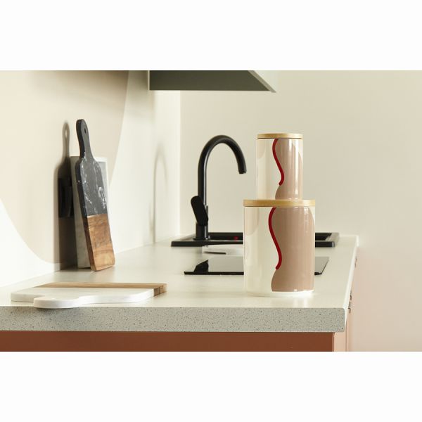 Банка для хранения бежевого цвета с авторским принтом из коллекции freak fruit 1,25л