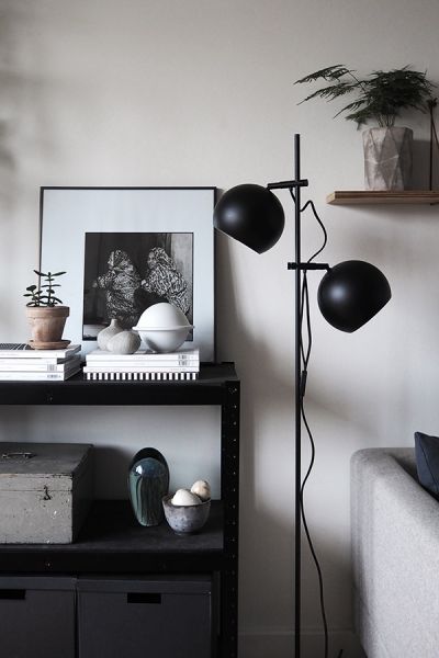 Лампа напольная Ball double черная матовая