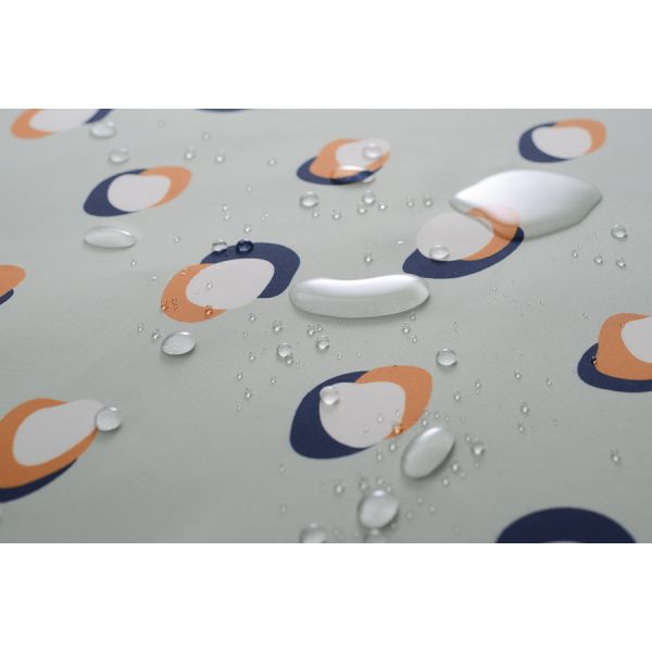 Штора для ванной мятного цвета с принтом sun spots  из коллекции wild, 180х200 см Tkano