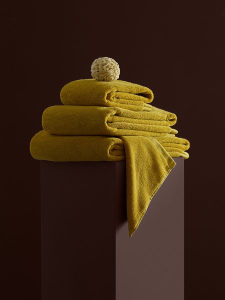 Полотенце банное цвета охры из коллекции essential, 70х140 см Tkano