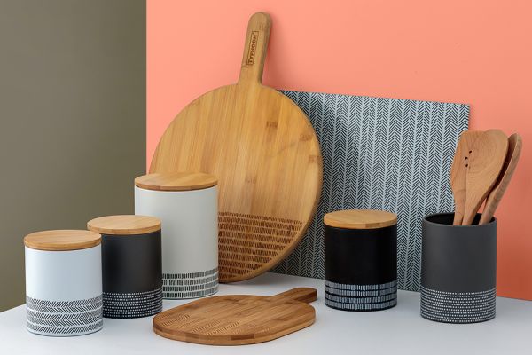 Емкость для хранения monochrome средняя белая  1 л