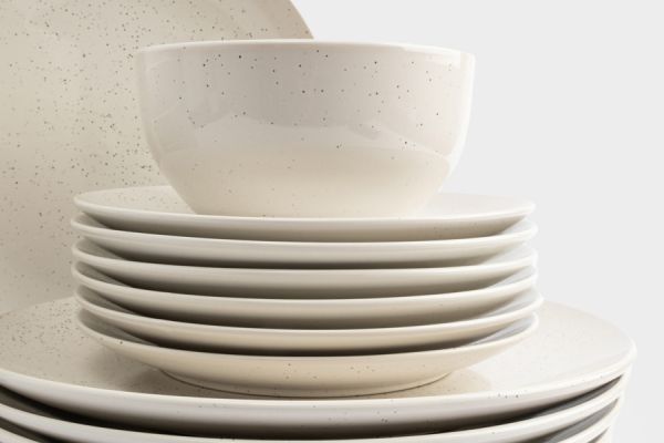 Сервиз обеденный на 6 персон, 18 предметов, молочный, в крапинку, Viveiro ANNA LAFARG
