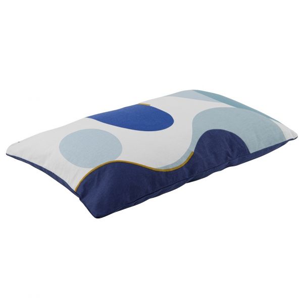 Подушка декоративная из хлопка синего цвета с авторским принтом из коллекции freak fruit