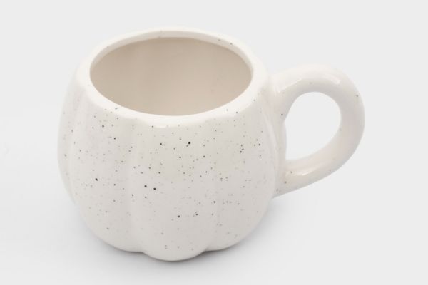 Кружка 520 мл, керамика, белая, в крапинку, Тыква, Light pumpkin ANNA LAFARG
