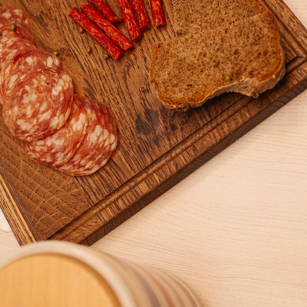 Доска разделочная прямоугольная 33х23 см дуб, темно-коричневый Uneca